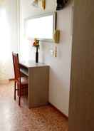 Primary image Single Room With Breakfast