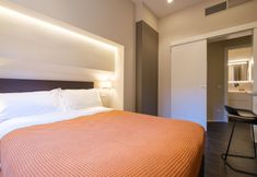 Lainnya 5 Golden Suite by Studio Vita