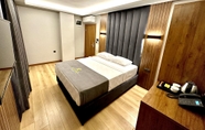 Lainnya 4 Elite Port Hotel