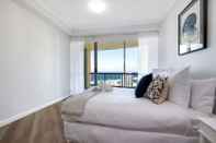 Lainnya Stunning 3-bed Apt in Surfers Paradise w/ Parking