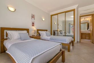 อื่นๆ 4 Lakeview Private Garden & Pool