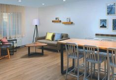 Others 2 Woodspring Suites Rochester Greece