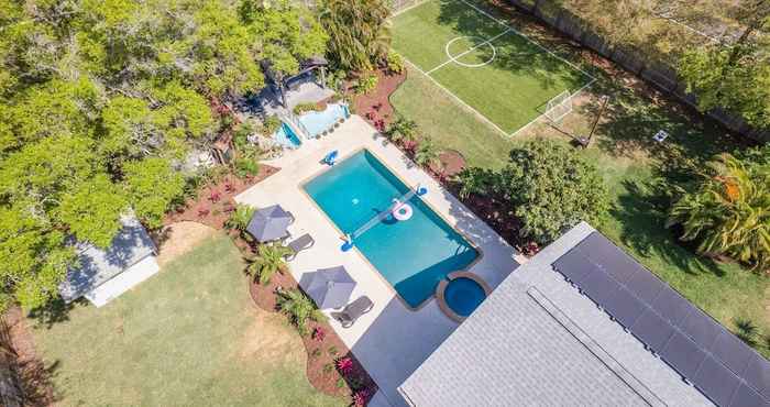 Others Luxe Largo Retreat: Pool, Games, Basketball & More
