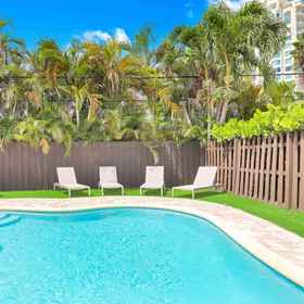 Imej utama1Family Estate w/ Amazing Heated Pool, Near Beach,Fort Lauderdale別墅