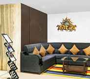 Lain-lain 3 Fabhotel Madhuvan Grand