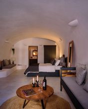 Lain-lain 4 Firalia, Casa In Rock Suites