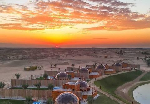 Others Al Marmoom Oasis Luxury Experiential Desert Domes