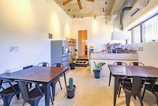 Others Guesthouse Re-Spect - Hostel