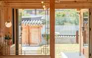 อื่นๆ 5 Hanok Stay Sohwa