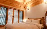 Others 2 Hanok Stay Sohwa