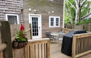 Others 3 Marblehead Oasis 3 Bedroom Townhouse by Redawning