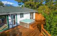 Others 3 The Aura No Service Fees Lake View Hot Tub