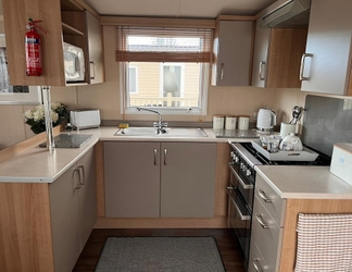 Others 2 Prestige pet Friendly Caravan on Butlins, Skegness