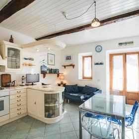 Primary image 1 Perfume House in Marciana, Fortezza Pisana Hotels