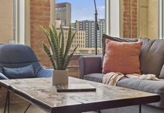 Others 6 Convention Center Contactless 2bd Downtown