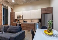 Others 7 Convention Center Touchless 2bd Close to Shops