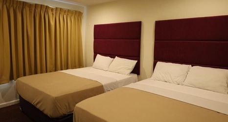 Lain-lain 2 The Hamlet Inn at Warwick