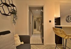 Lain-lain 7 Bellerose 7