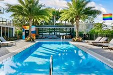 其他 Wilton River Suites (Adults Only)