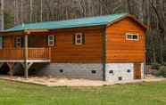 Others 3 Creekside Log Cabin in Pisgah Forest