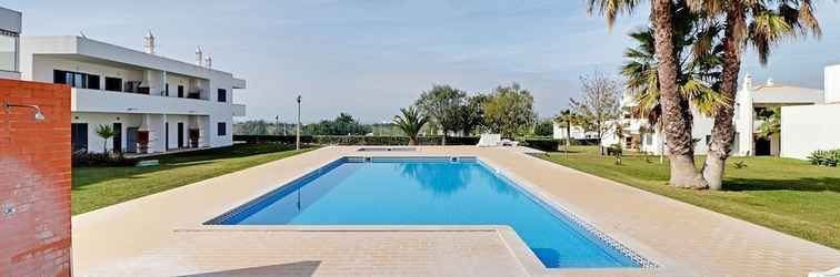 Others Pera Secret Garden AND Pool by Homing