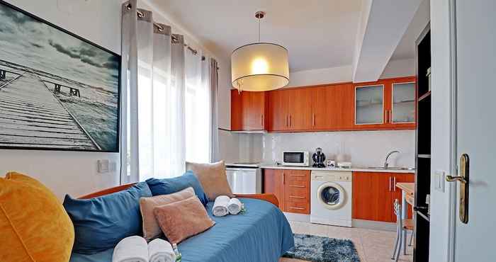 Others Faro Airport Flat 2 by Homing