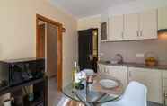 Others 4 Faro Airport Flat 4 by Homing