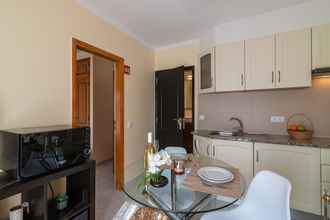 Others 4 Faro Airport Flat 4 by Homing