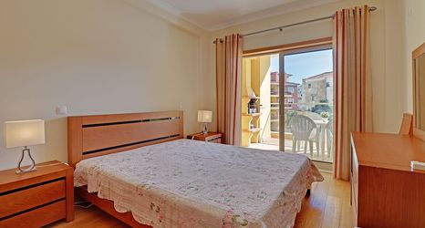 Others 2 Lagos Balcony With Pool by Homing