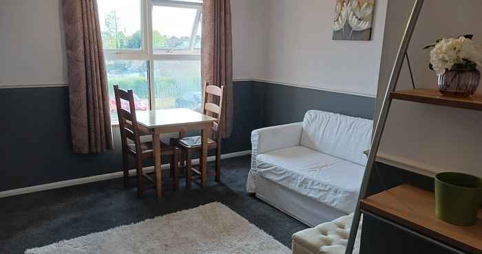 อื่นๆ Cosy 1-bed Apartment in Swindon, Private Parking