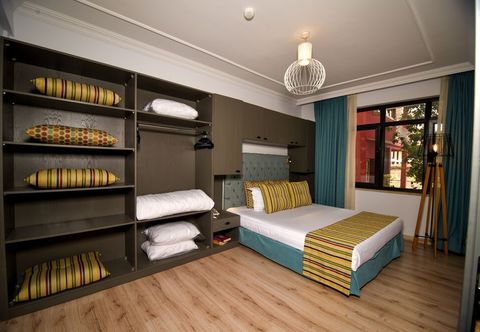 Others Unique Flat with Cute Balcony ORCHIDE