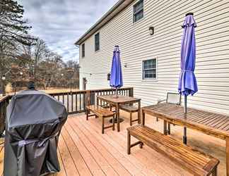 Others 2 Albrightsville Home w/ Hot Tub + Lake Access!