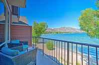 Others Lakefront Resort Townhome With Gas Grill & Kayaks!