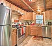 Khác 4 Rustic Bradford Cottage - 14 Miles to Sunapee Mtn!