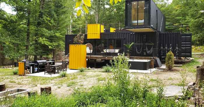 Others Luxe & Modern Container Home w/ Outdoor Spa!