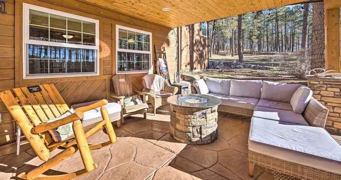 Others CO Springs Apartment in the Pines w/ Treehouse!