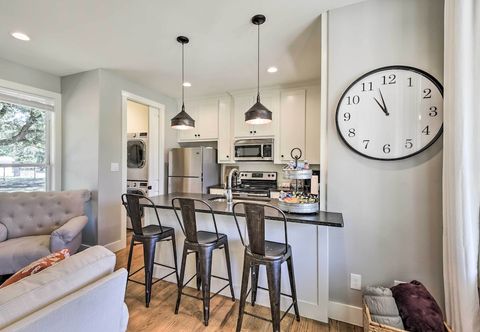 Others 12 Mi to Tcu: Fort Worth Cottage w/ Farmland Views