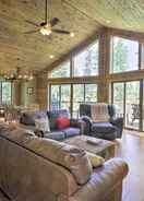 Imej utama Spacious Cabin w/ Views & Deck Near Jefferson Lake