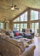 Imej utama Spacious Cabin w/ Views & Deck Near Jefferson Lake