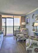 Imej utama Beachfront Vacation Rental: Resort Amenities!