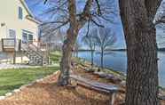 Khác 5 Peaceful Clinton Retreat w/ Lakefront Views!