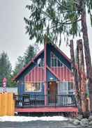 Imej utama Inviting Mt. Hood Cabin w/ Porch: 1 Mi to Skibowl!