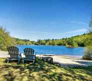 Lain-lain 2 Breathtaking Newbury Cottage w/ Deck on Chalk Pond