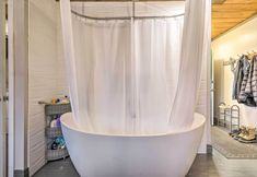 其他 7 Bemus Point Vintage Suite w/ Soaking Tub & Kitchen