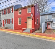 Others 5 Townhome in Leesburg Historic District!