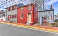 Others 5 Townhome in Leesburg Historic District!