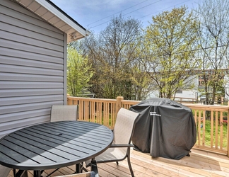 Others 2 Ideally Located 'penne Place' w/ Deck & Grill