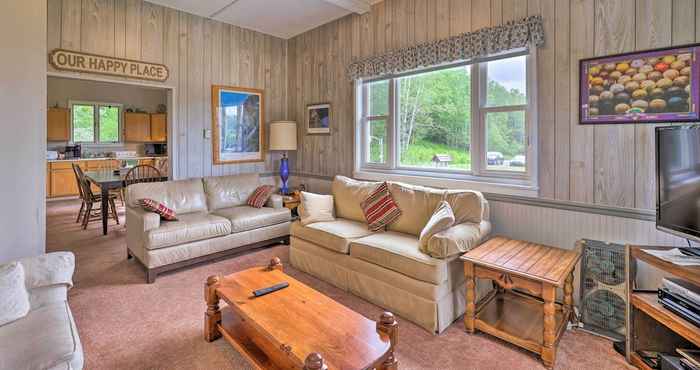Others Apartment w/ Shared Deck & View of Cowanesque Lake