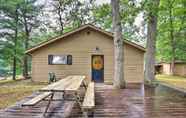 Lain-lain 7 Baldwin Vacation Rental Cabin on Little Lake!