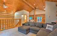 Others 3 Custom Riverfront Log Home Near Stevens Pass!